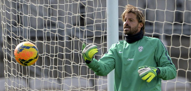 发生了什么？不敌纽卡后，瓜迪奥拉疑似和场边摄影师发生冲突（输给纽卡后，瓜迪奥拉疑与场边摄影师发生争执）