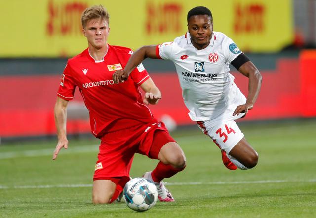 莱默尔：拜仁永远是个竞争激烈的鲨鱼池，必须拿出好的表现（莱默尔：拜仁竞争如“鲨鱼池”，唯有拿出顶级表现）