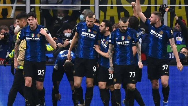 贝拉尔迪：我受伤前曾和球衣是间条衫的一家意甲豪门达成协议（贝拉尔迪：受伤前我已与一支穿条纹球衣的意甲豪门谈妥加盟）