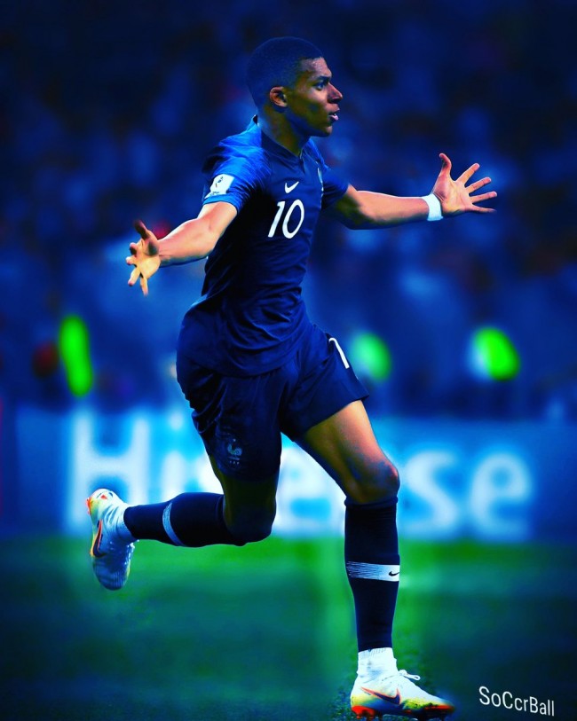 球星自曝每日训练 8 小时，坚持令人动容（每日苦练8小时，球星的坚持令人动容）