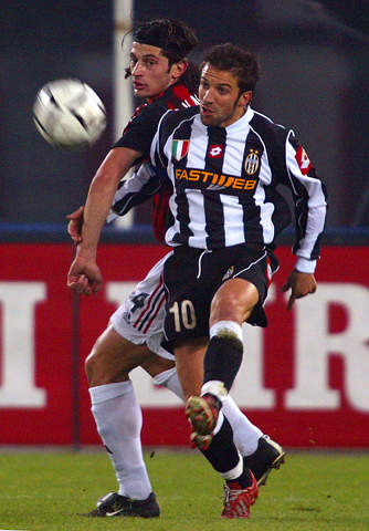 罗马vs乌迪内斯：洛伦佐-佩莱格里尼、克里斯坦特首发，扎尼奥洛、布克萨出战（罗马迎战乌迪内斯：佩莱格里尼、克里斯坦特首发，扎尼奥洛、布克萨出战）