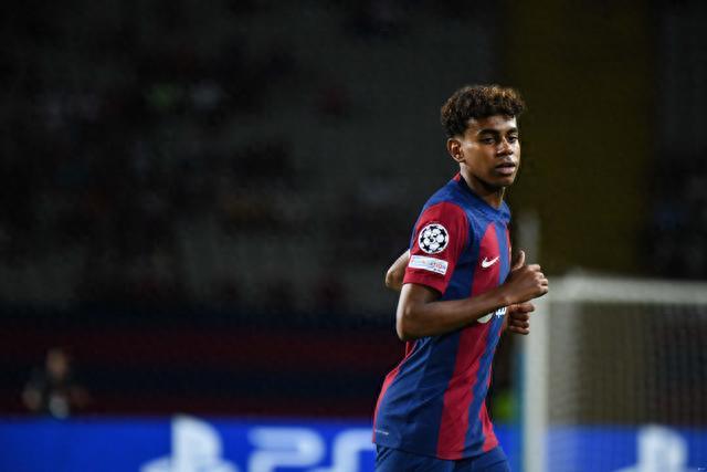 博主：东欧球队争夺萨缅托，但球员本人更倾向于征战中超（东欧俱乐部争抢萨缅托，球员本人倾向加盟中超）