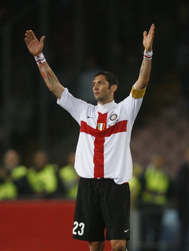 这脚助攻是天赋溢出的那种（这记助攻，天赋都要溢出来了）