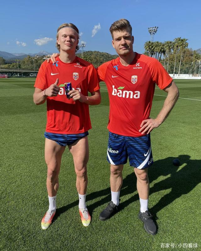 官方：麦克托米奈当选2025意大利足球盛典年度最佳球员（官宣：麦克托米奈荣膺2025意大利足球盛典年度最佳球员）