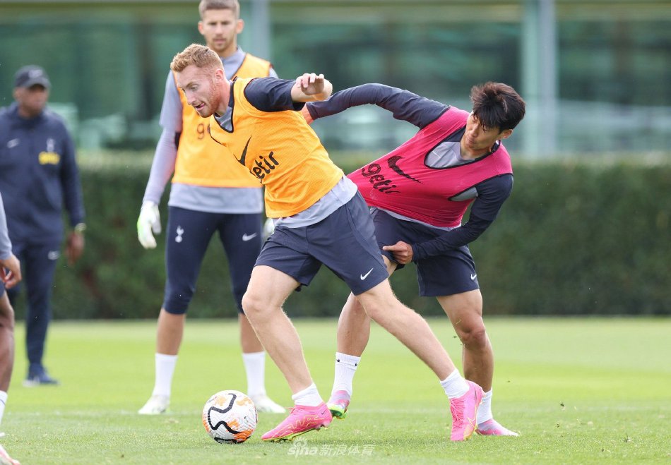 黄希扬：冲超是我生涯最后一个心愿，是否退役要跟俱乐部沟通