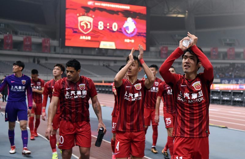 决裂！萨拉赫效仿C罗，炮轰媒体诬陷，主帅被控制，叫板球队高层（摊牌！萨拉赫学C罗怒怼媒体造谣，主帅受制，硬刚俱乐部高层）