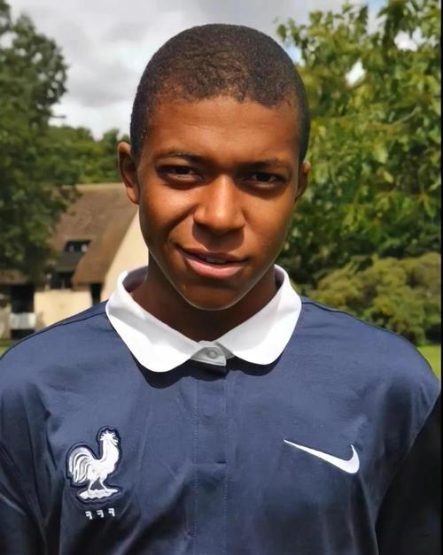 亚冠二级战报：安在俊制胜，浦项1-0卡雅，小组第二出线（亚冠小组赛战报：安在俊一锤定音，浦项1-0击败卡雅，小组第二出线）