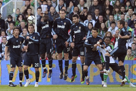 韩足晚报（2025.11.25）FC首尔夺取亚冠客场首胜