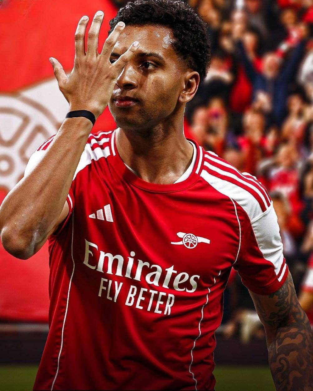 身价还得涨！尼科-帕斯13场5球5助攻，成意甲赛季首位造10球球员（意甲本季首位参与10球！尼科-帕斯13战5球5助，身价继续看涨）