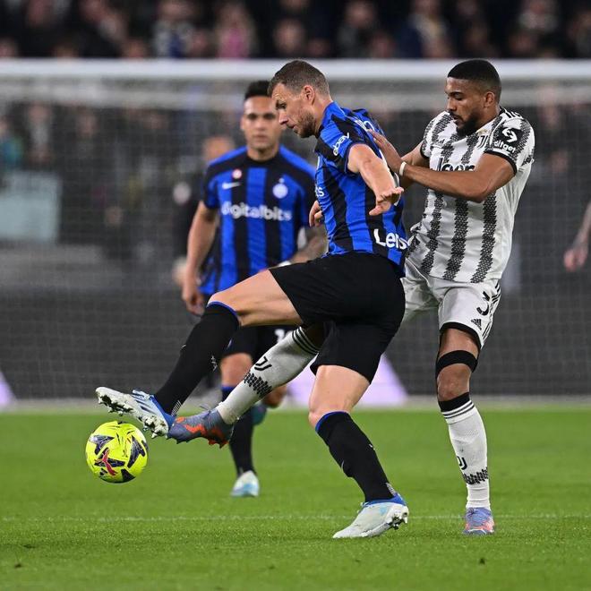 等姆总的可以先睡了？姆巴佩未参加赛前热身训练